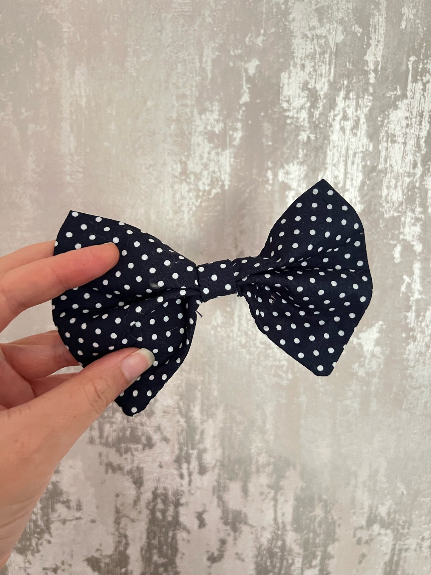 Fabric | Bow tie L - Navy Polka Dot