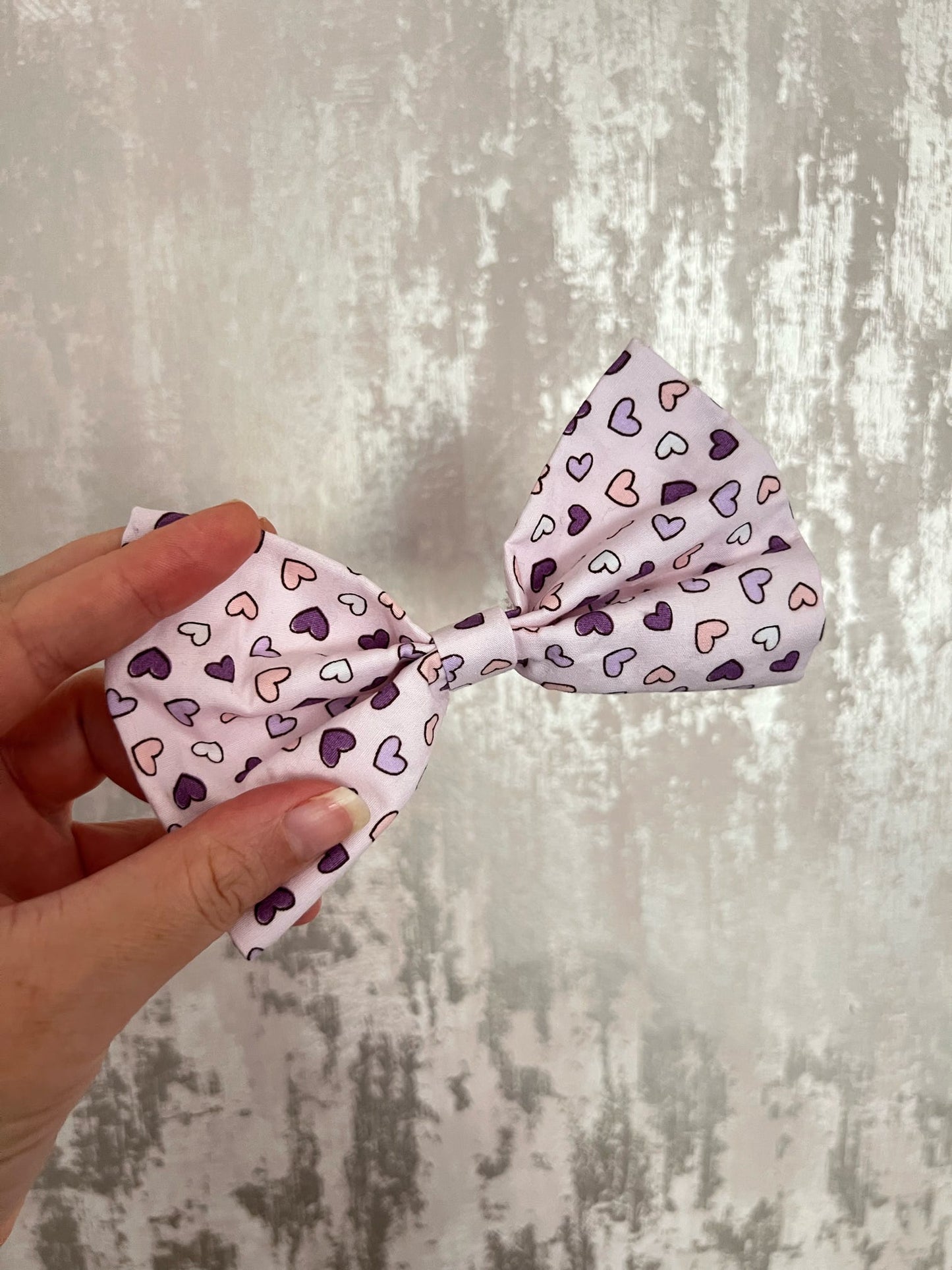 Fabric | Bow tie L - Lilac Hearts