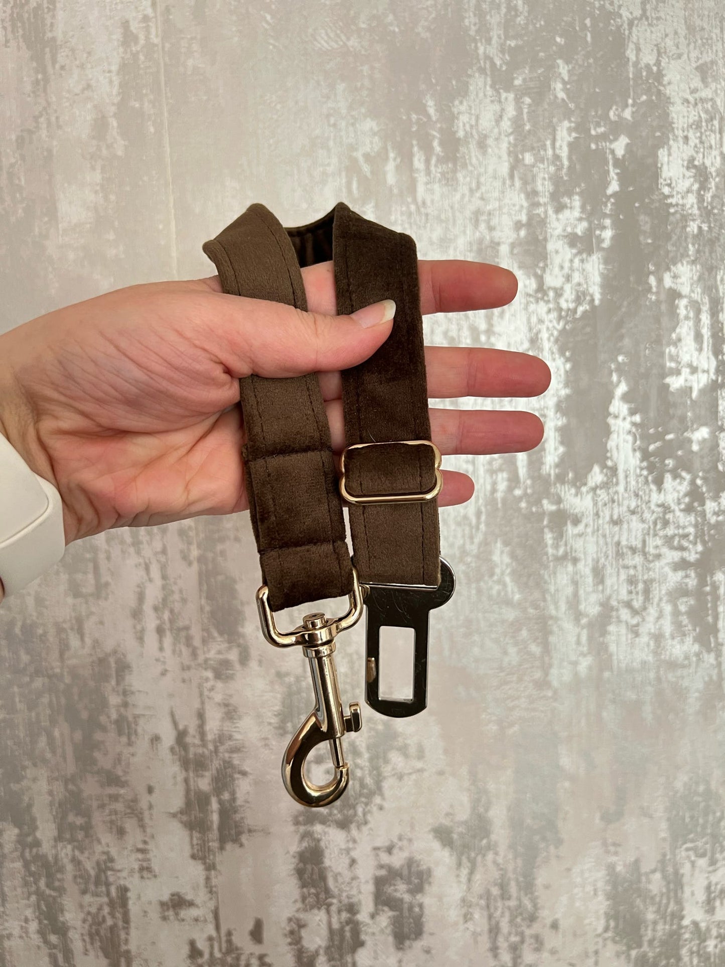 Seatbelt | Fabric - Brown Velvet