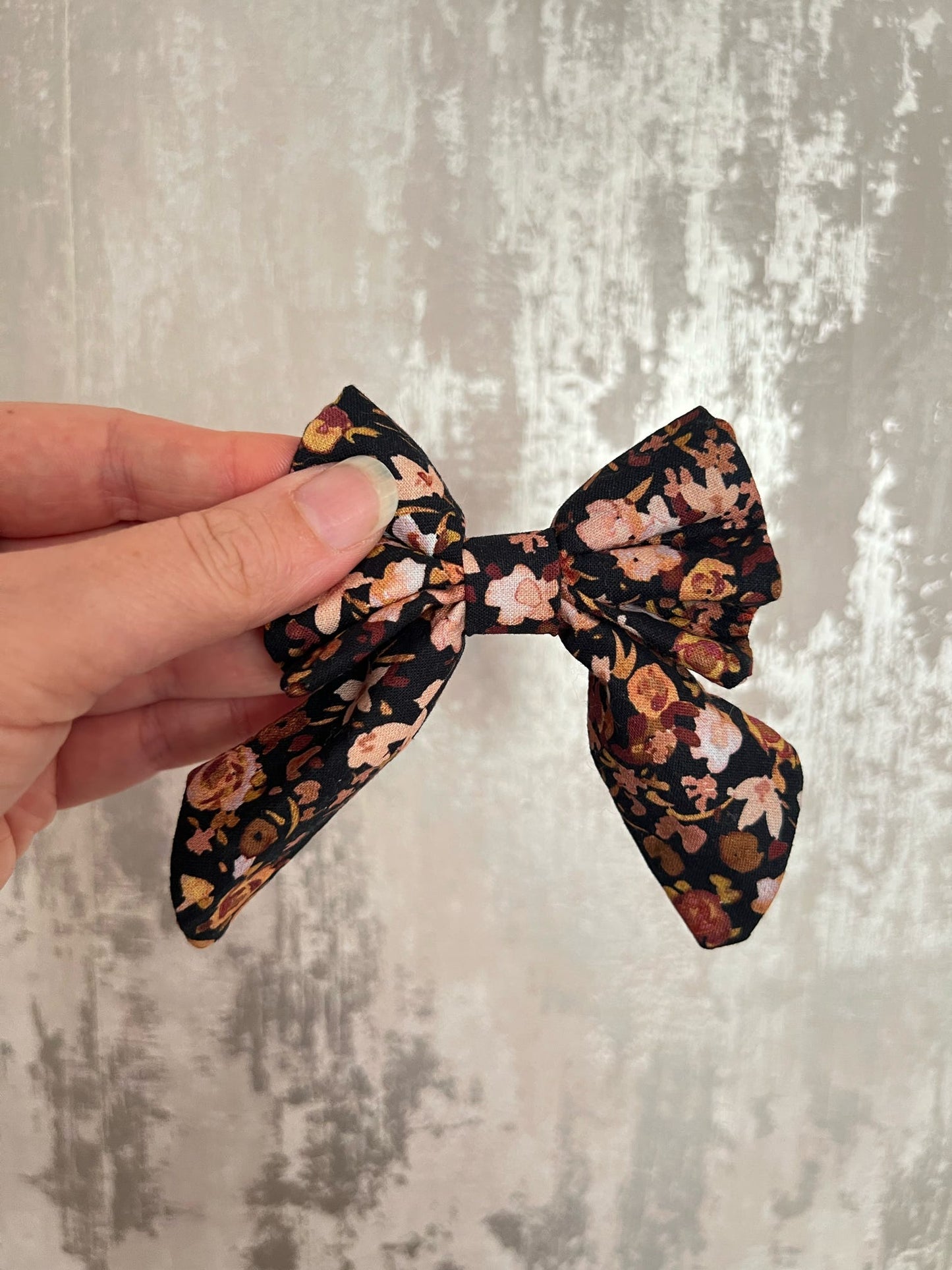 Fabric | Sailor Bow - Black Floral