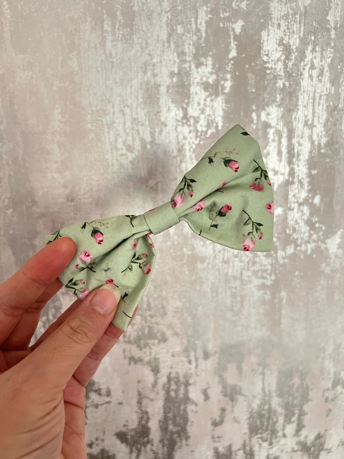 Fabric | Bow tie M - Green Floral