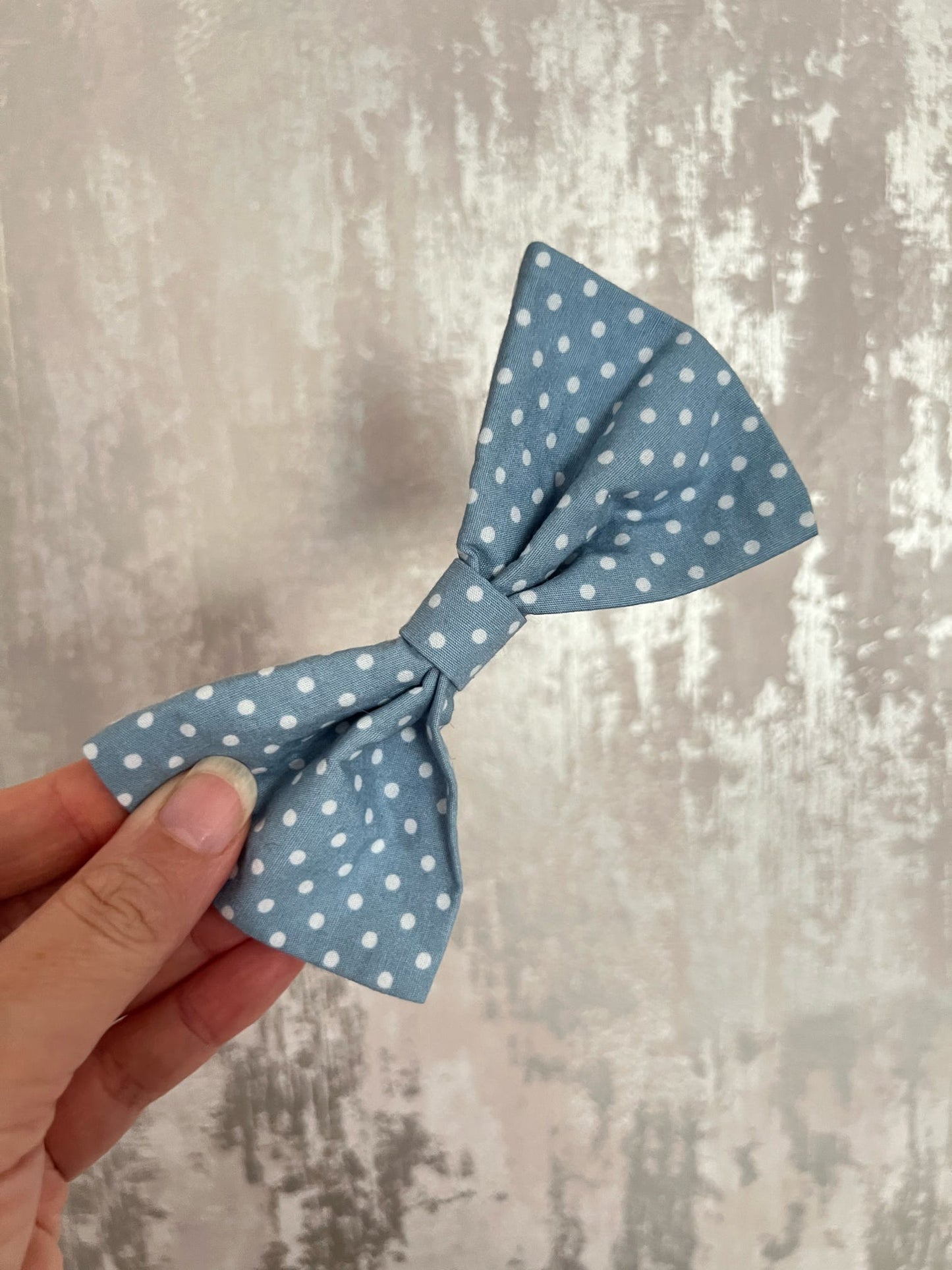 Fabric | Bow tie M - Blue Polka Dot