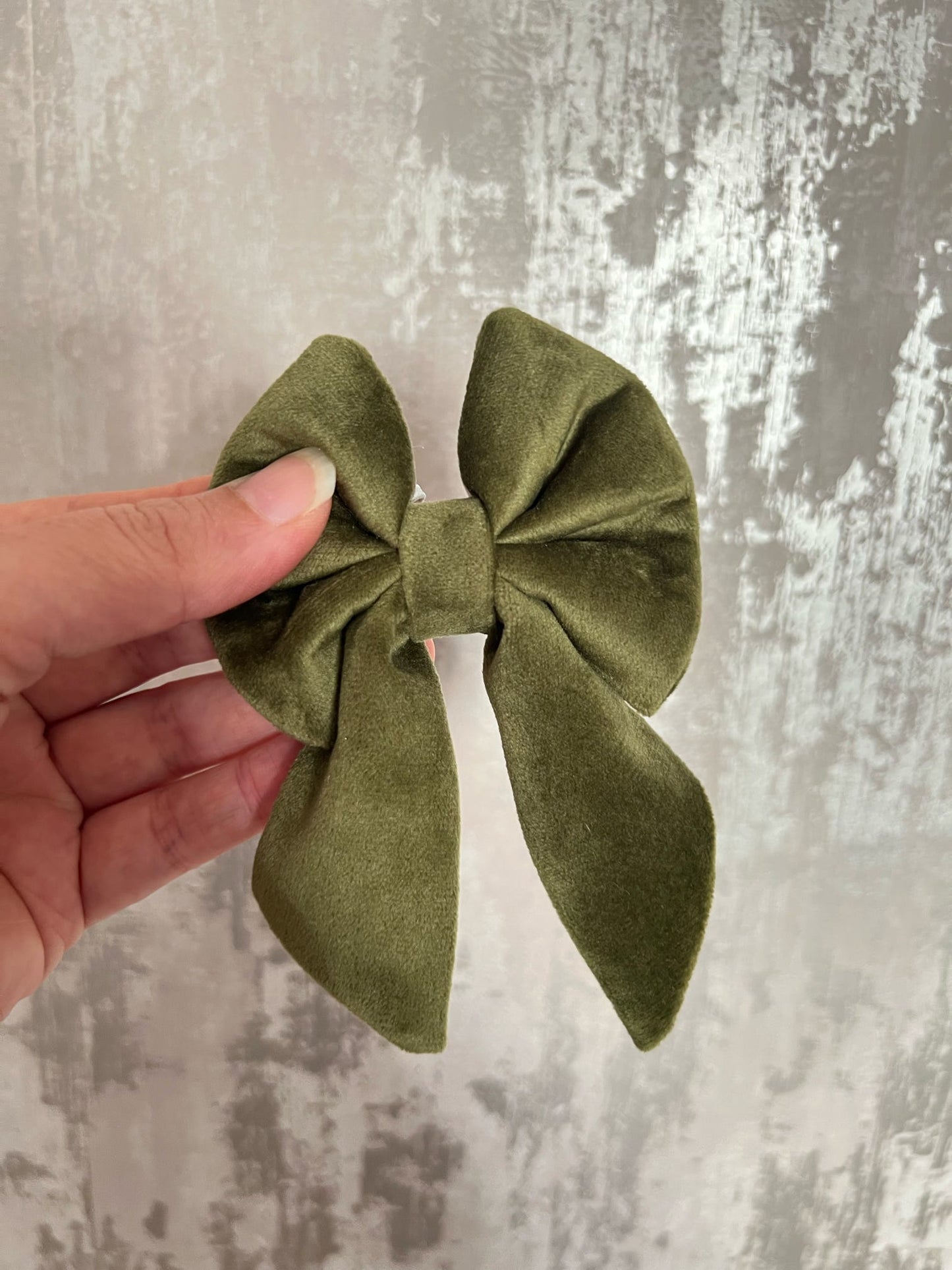 Fabric | Sailor Bow - Green Velvet