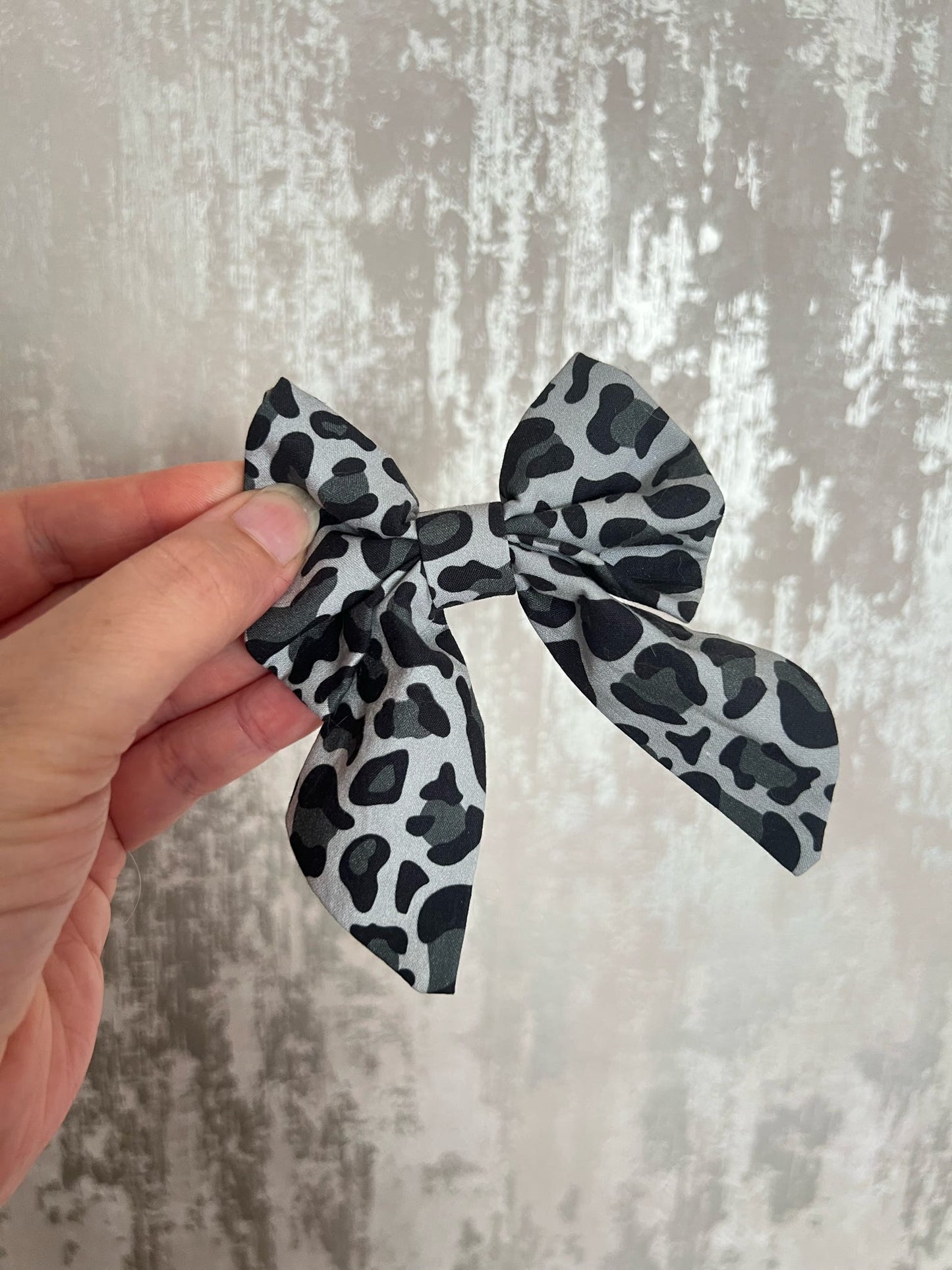 Fabric | Sailor Bow - Grey Leopard Print