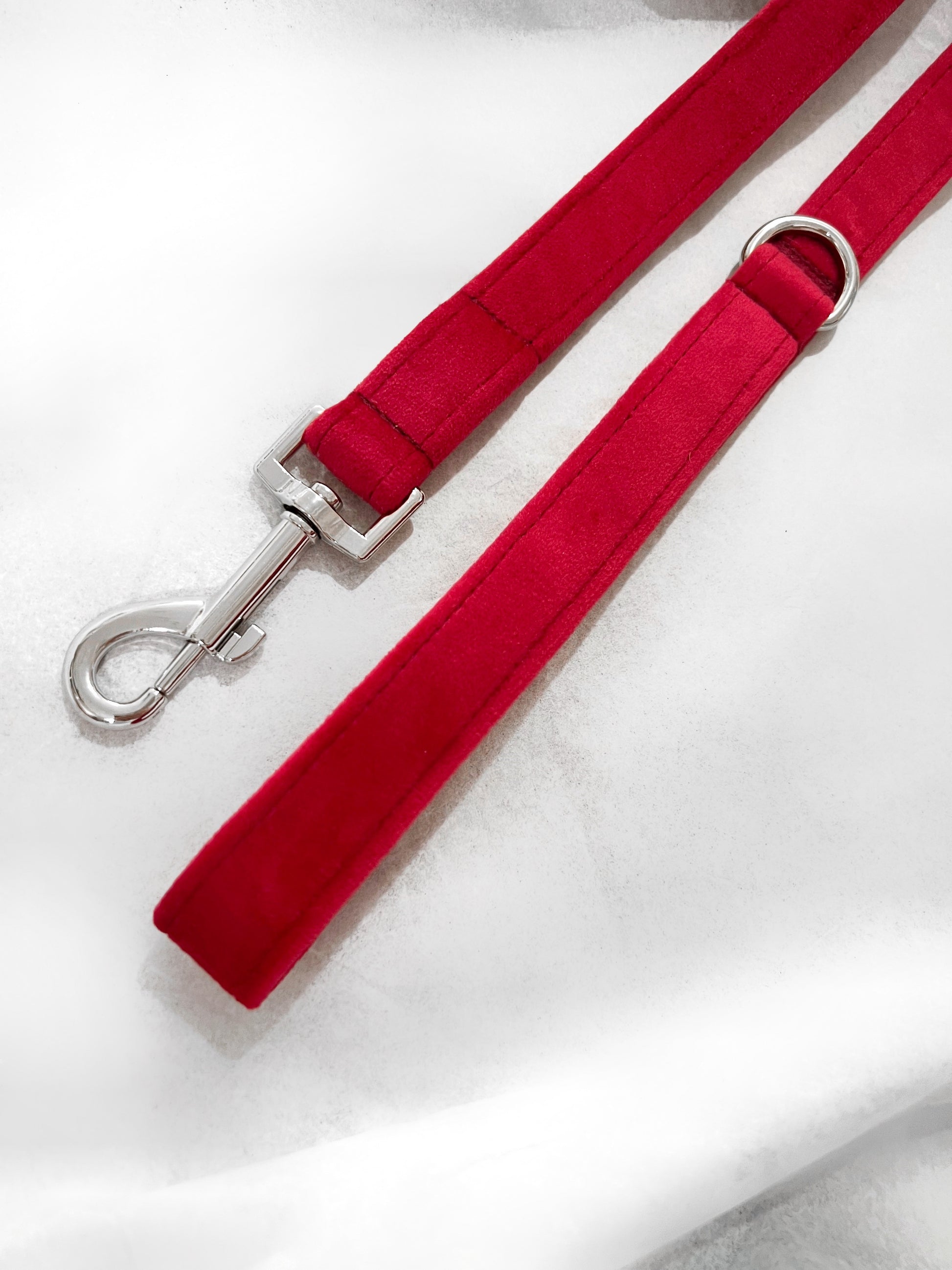 Red velvet and silver dog lead