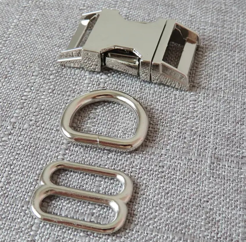 SIlver metal side release buckle
