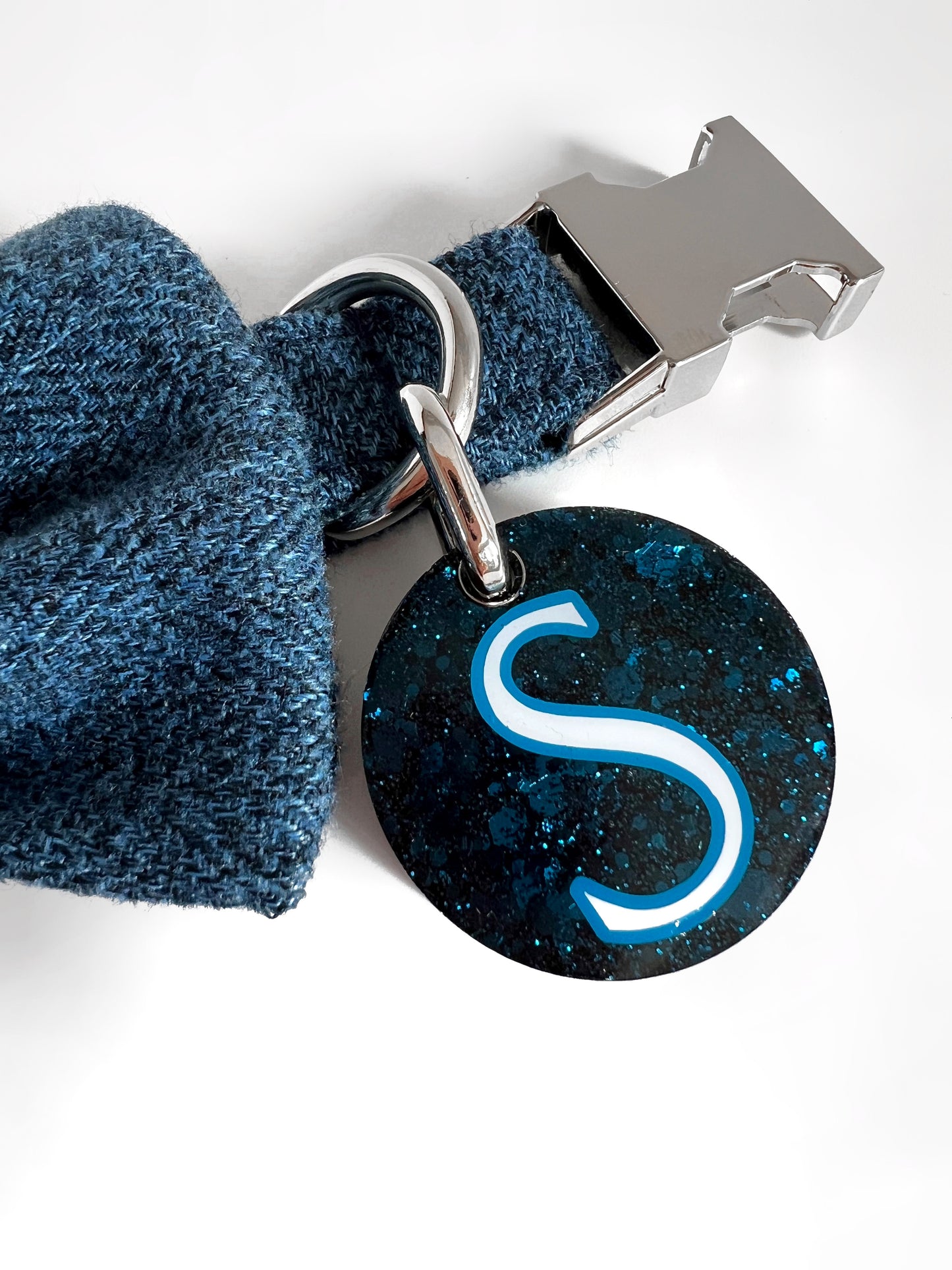 Navy blue personalised glitter dog tag on tweed dog collar