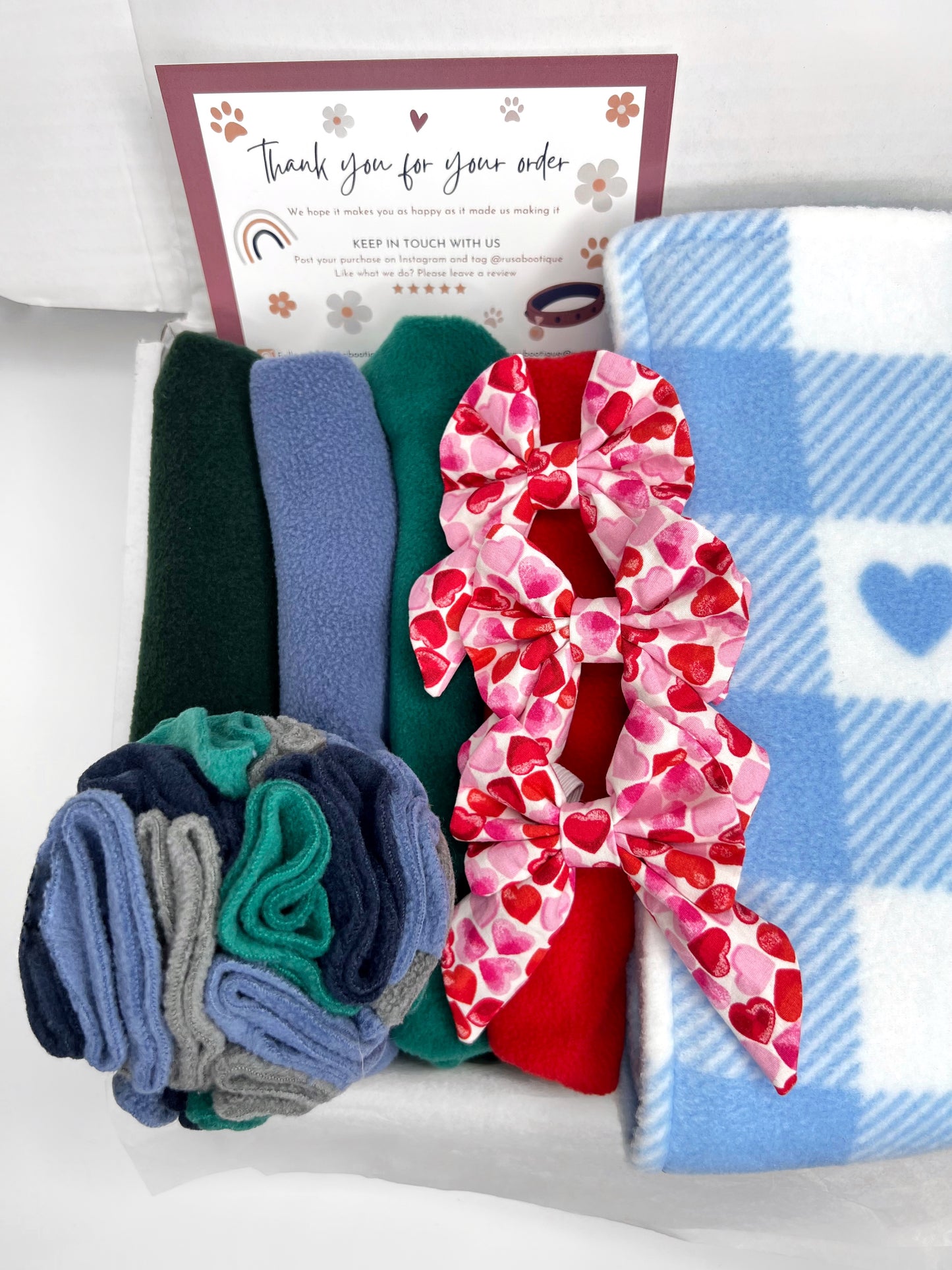 Customer order that includes blue fleece