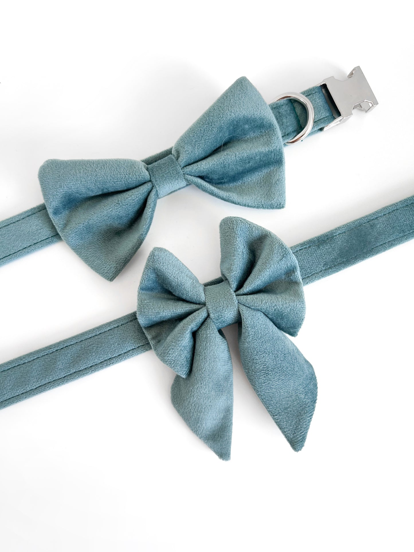 Blue velvet bow tie and sailor bow