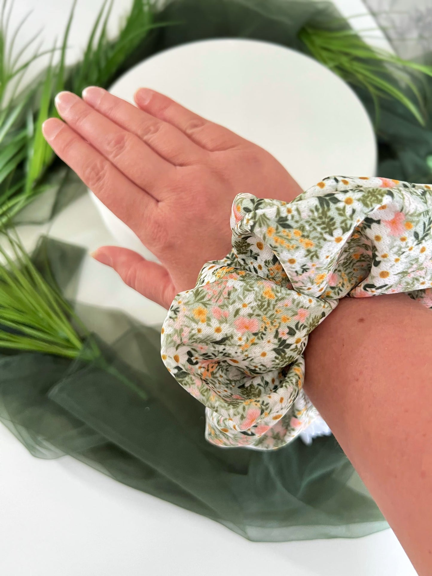 Green floral scrunchie - summer print