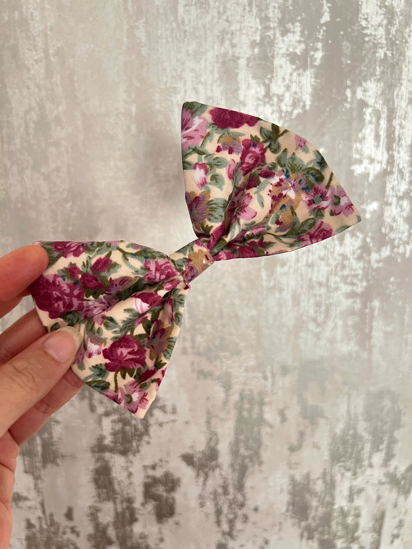 Fabric | Bowtie L - Pink Florals