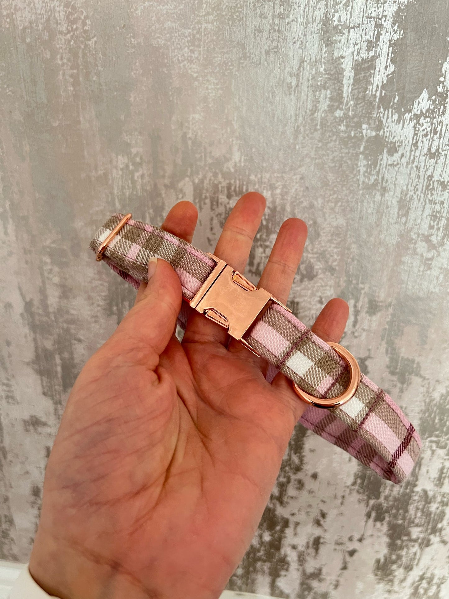 Collar | Fabric | Medium - Pink Tartan