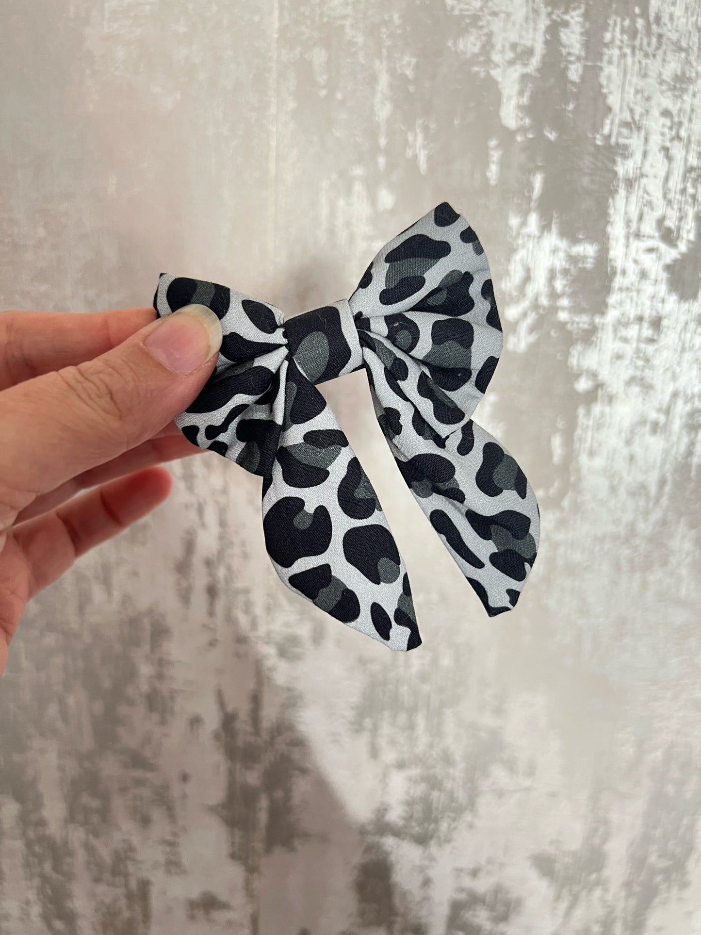 Fabric | Sailor Bow - Grey Leopard Print