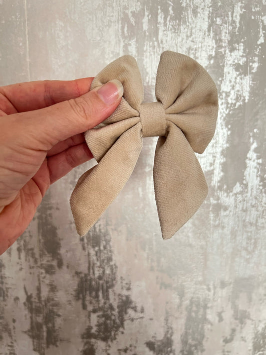 Fabric | Sailor Bow - Beige Velvet