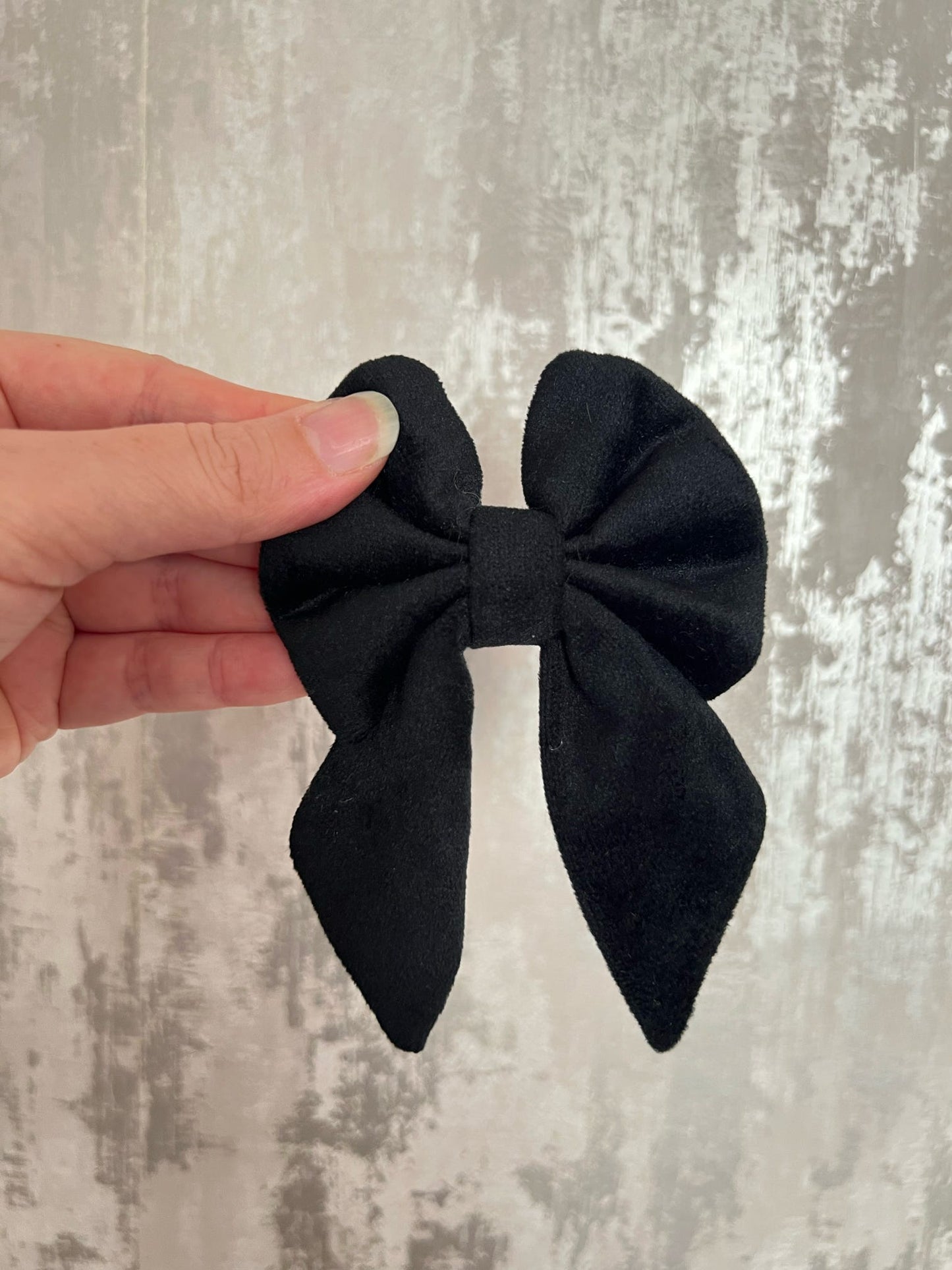 Fabric | Sailor Bow - Black Velvet