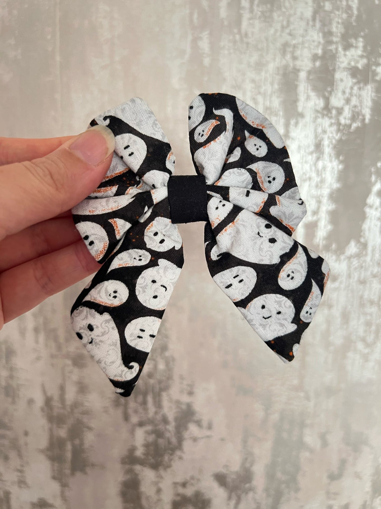 Fabric | Sailor Bow - Ghosts