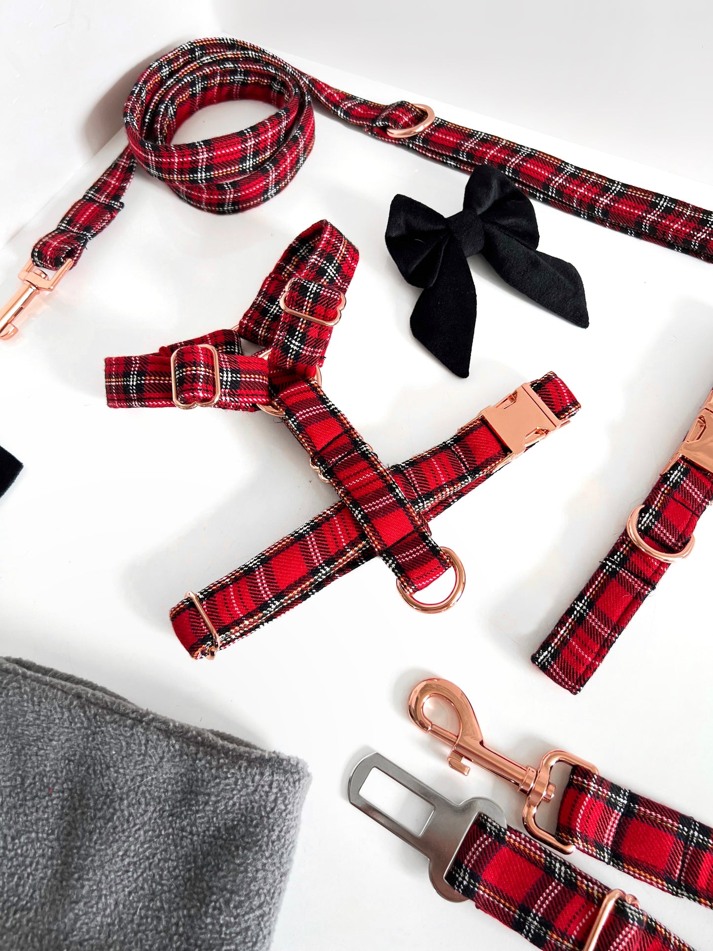 Lead | Fabric - Red Tartan