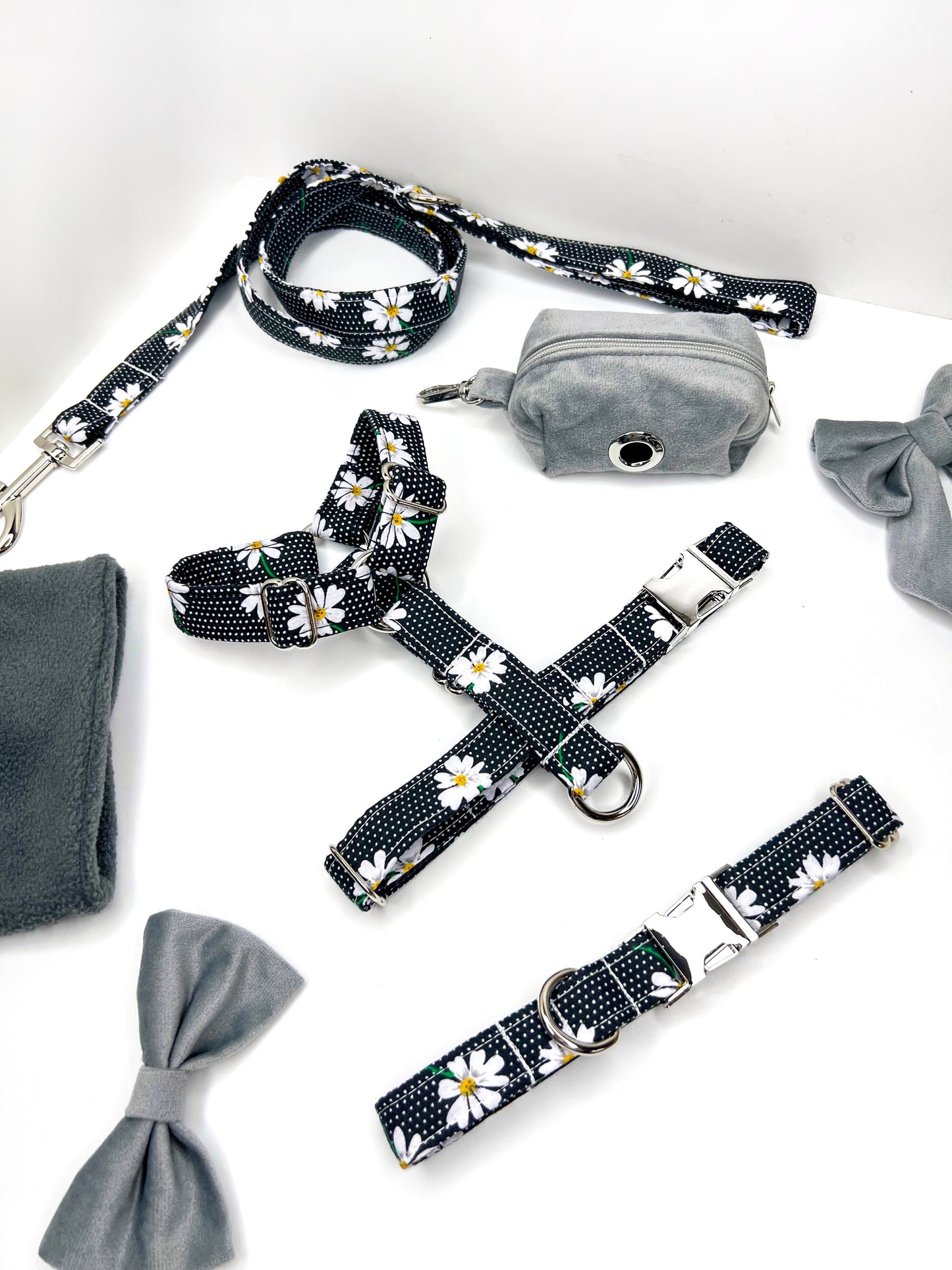 Harness | Fabric Strap - Daisy Dots