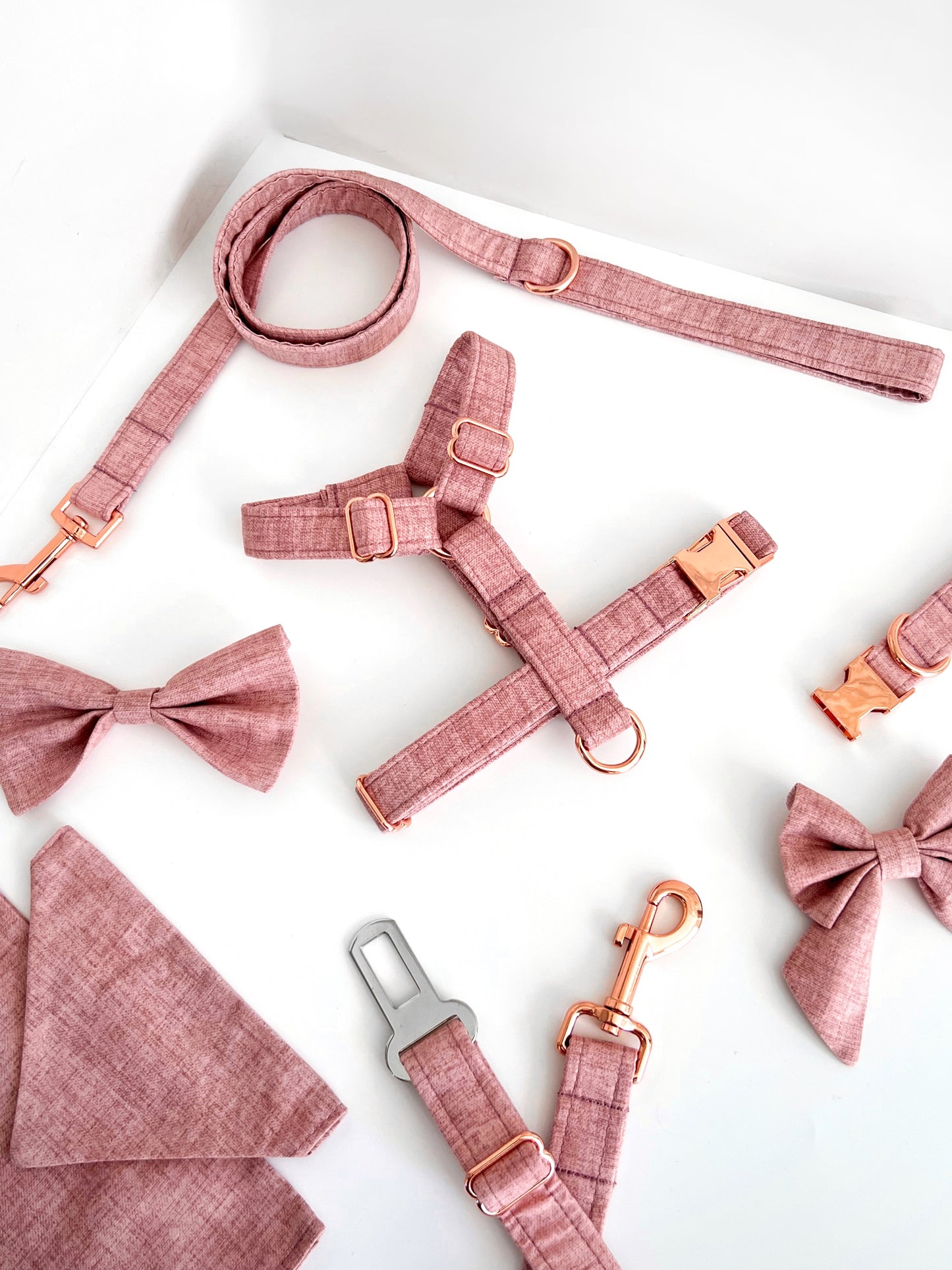 Bows - Flamingo Pink Linen