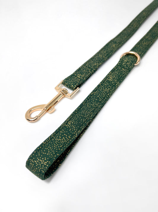 Lead | Fabric - Green Classic Christmas